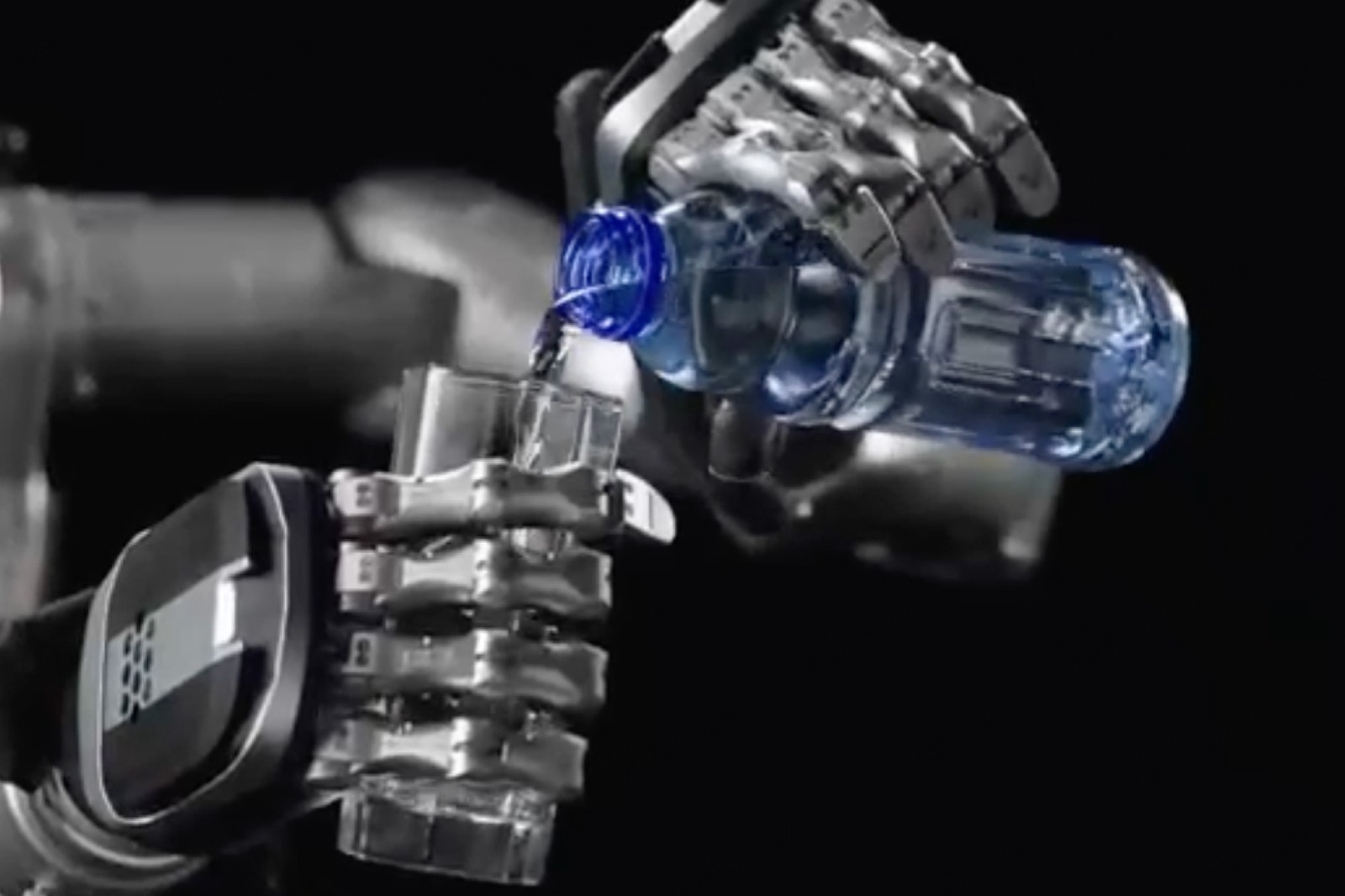 系列解读 | bbin宝盈灵巧手家族亮相：高自由度的创新突破